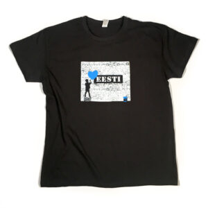 Tallinn t-shirt street art